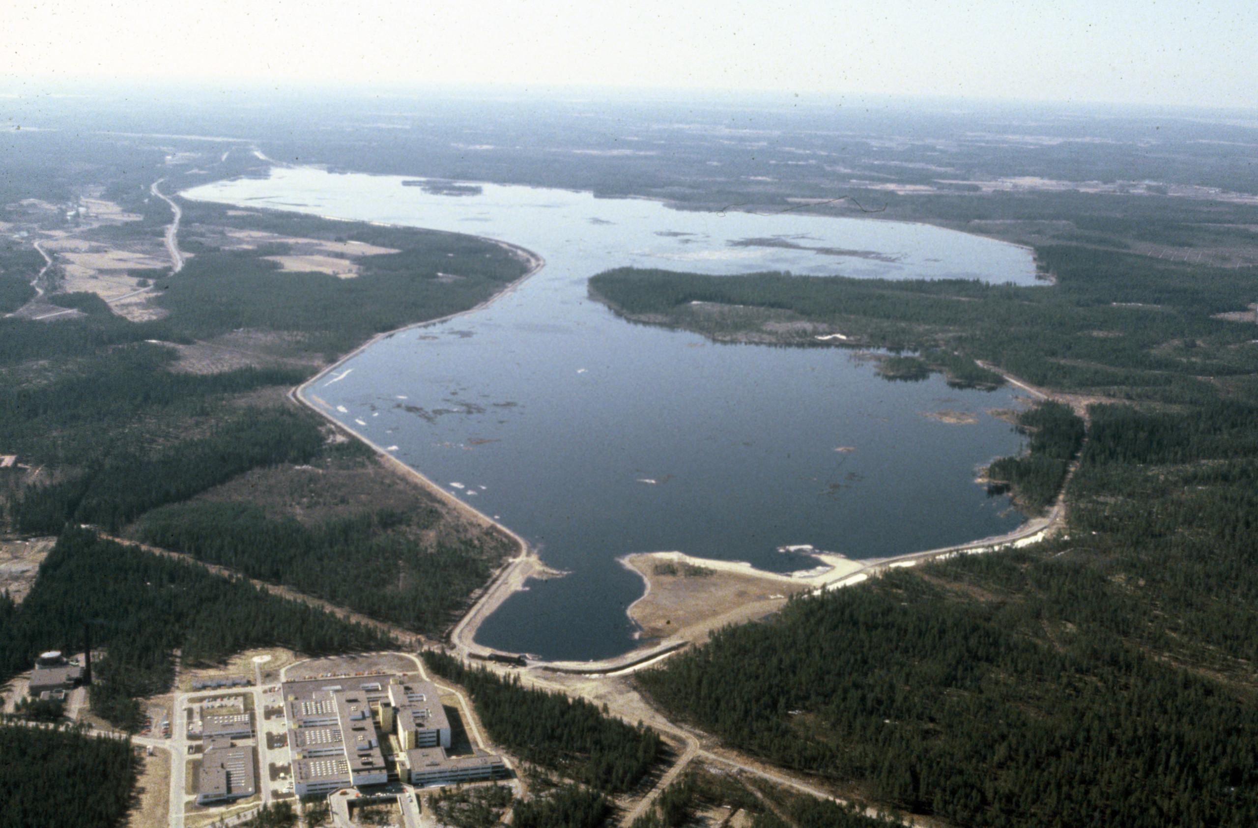 Kyrkösjärven maisemat kuvattuna ilmasta käsin.