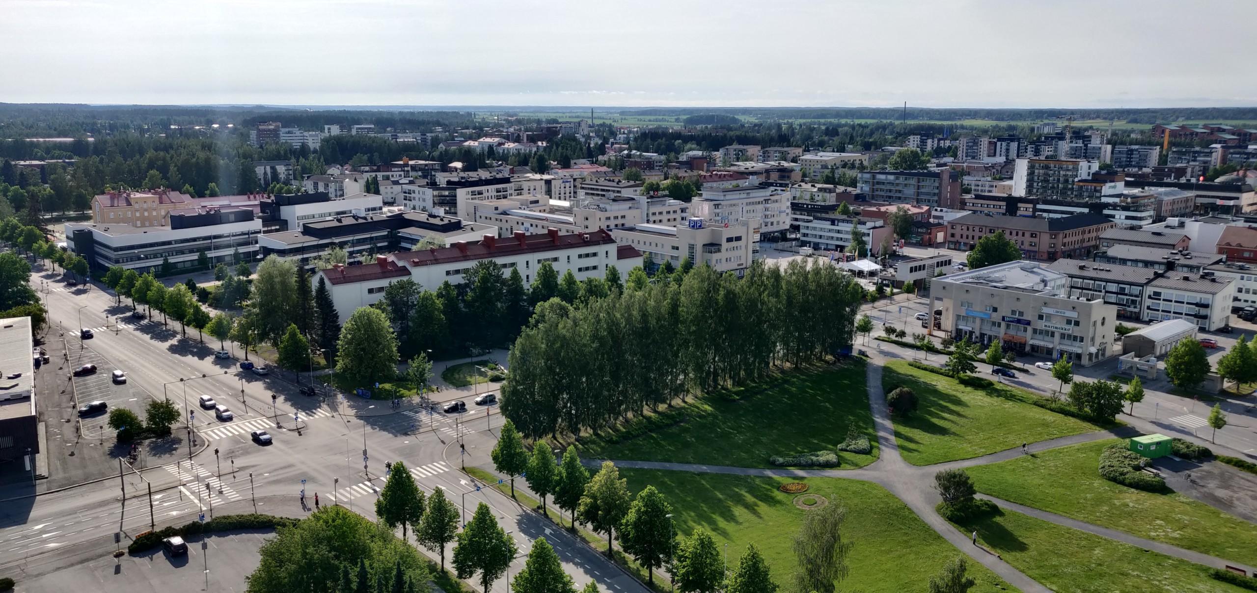 Seinäjoen keskusta kuvattuna Lakeuden Ristin tornista.